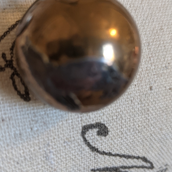 Howling Wolf at Moon Relaxation New Age Buddha Necklace - Chimes When Touched! - Picture 2 of 3